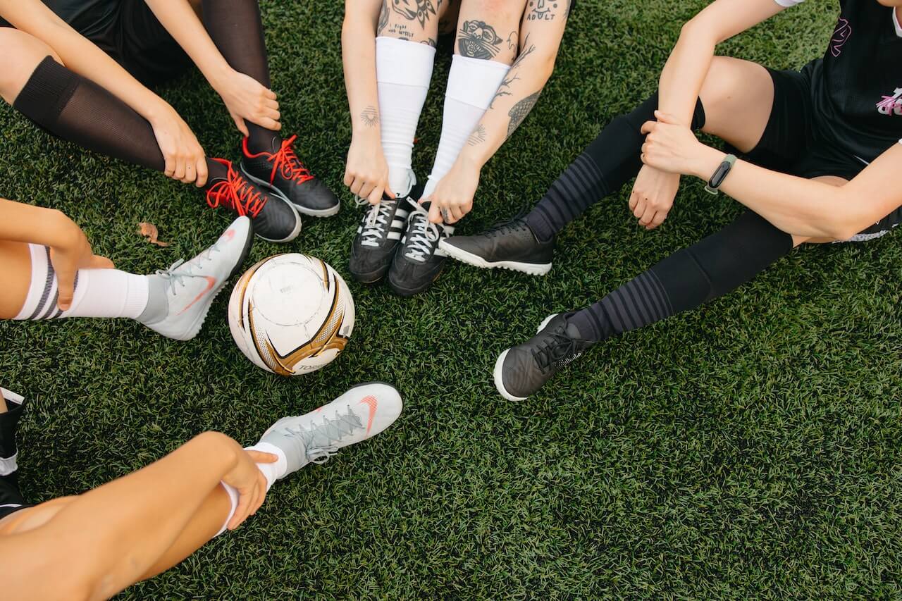 soccer shoes - thebestips
